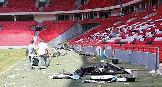Samsunspor stadı perişan oldu
