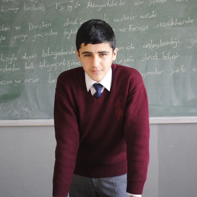 18 Yaşındaki Genç Gölde Boğuldu