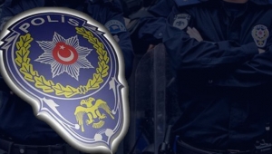 51 polis gözaltına alındı 