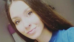 Anne öz kızını uyurken vurarak öldürdü