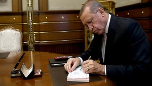 Cumhurbaşkanı Erdoğan kurban bağışını kendi yazdı 