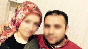 Karısını bıçaklayarak öldürdü