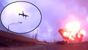 Malta'da uçağının düşme anı görüntülendi 