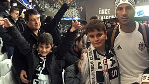 Minik Tunahan'ın hayalini Çiğdem Karaaslan gerçekleştirdi 