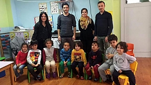 OMÜ'lü öğrencilerden miniklere trafik eğitimi 