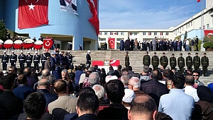 Şehit kaymakam toprağa verildi