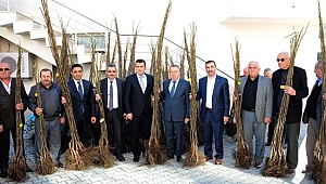 Üreticilere ceviz gidesi dağıtıldı 