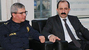 AK Parti'den polis teşkilatına destek 