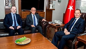 Yılmaz'dan Van Valisi Taşyapan'a ziyaret