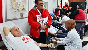 İlk kanı Vali Şahin verdi 