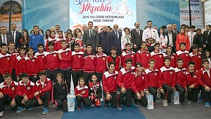  İlkadım'da 2016 Yılı Spor Yatırımları Ödülleri Sahiplerini Buldu