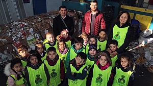 Miniklere geri dönüşüm eğitimi 