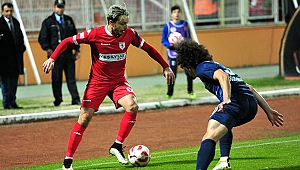 Samsunspor son dakika golüyle yıkıldı