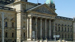 Federal Anayasa Mahkemesi miting kararını verdi 