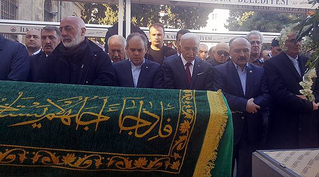 Yıldırım Holding kurucusu Garip Yıldırım toprağa verildi