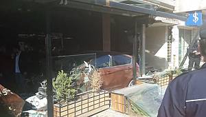 Atakum'da feci kaza 1 kişi öldü 5 kişi yaralandı