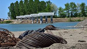 Çarşamba’nın en uzun köprüsünü büyükşehir yapıyor 