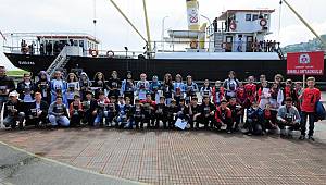 Minik öğrenciler Atatürk’ün izinde 