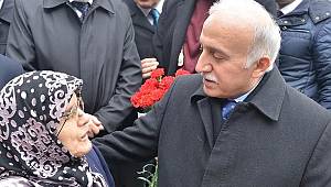 Vali Şahin'den Anneler Günü mesajı