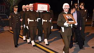 Samsun şehidini karşıladı