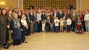 Taşçı ve personel bir arada