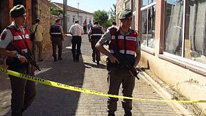 Savaştan kalma top mermisi patladı