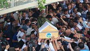 Vahşet kurbanı Suriyeli anne ve oğlu toprağa verildi 