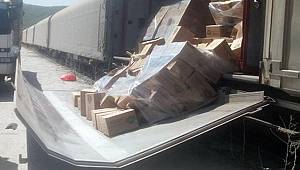 Askerlerin üzerine vagon kapağı düştü