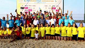 Samsun plaj voleybolu şampiyonları belli oldu