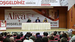 Bilge adam Aliya paneli