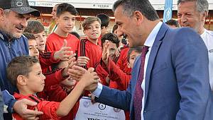 Gençler sporla bluşuyor