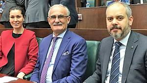 Yılmaz, AK parti gurubunda