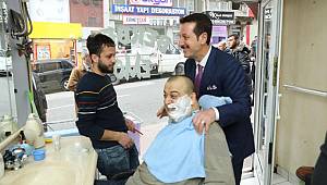 Tok, halkla kaynaşıyor