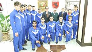 Başarılı sporcular İlkadım'da 