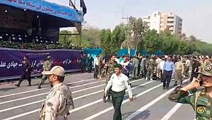 İran'da askeri geçitte sadırı 