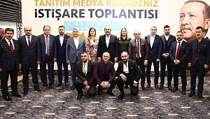 AK Parti medya toplantısı 