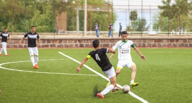 Ahlat Spor Futboluyla Mest Etti