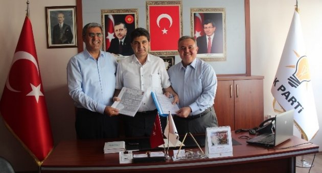 AK Parti’li Konuk Ve Şeker Yeniden Aday Adayı