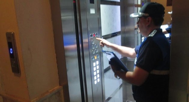 Alaşehir Zabıtası Asansör Denetimlerini Sürdürüyor