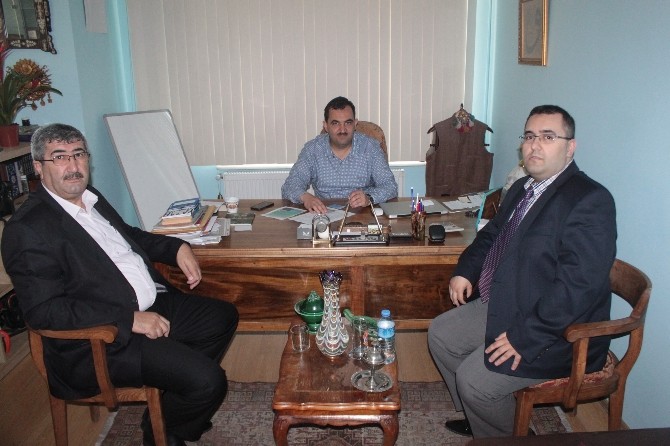 Anayol Partisi Siyasi Hayatına İlginç Taahhütlerle Başladı