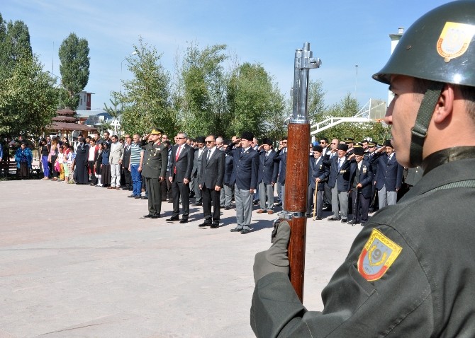 Ardahan’da Gaziler Haftası Kutlandı