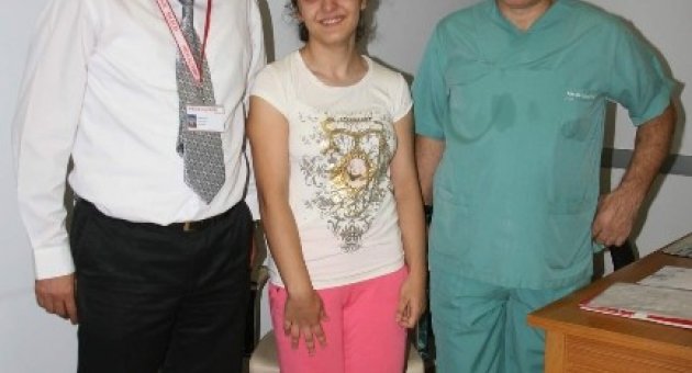Artık Hem Ellerini Hem Ayaklarını Kullanabiliyor