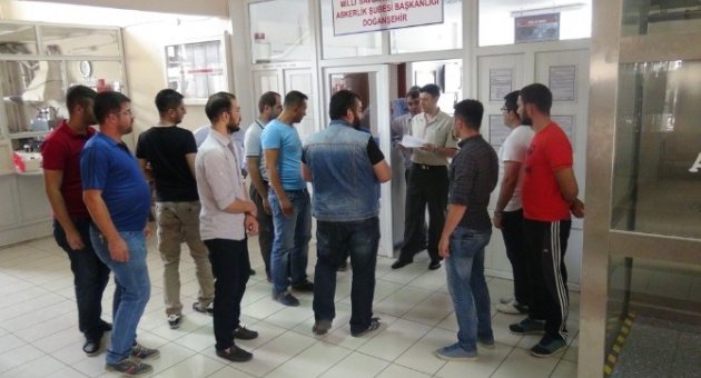Askere Alınmak İçin Dilekçe Verdiler