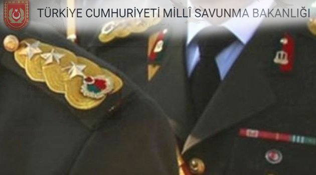 Askeri hakim ve savcılara soruşturma açıldı 262'si görevden alındı