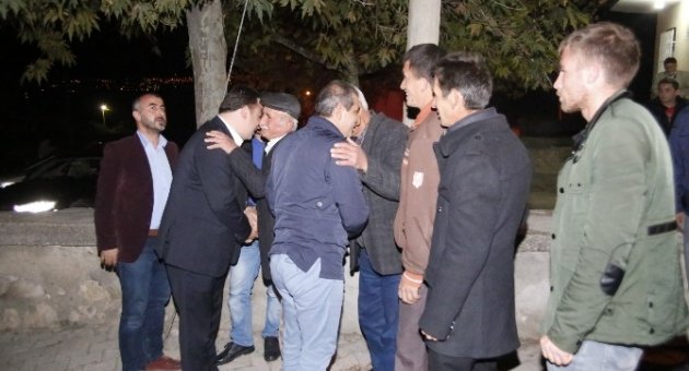 Aslan’dan Depremin Merkez Üssü Olan Köye