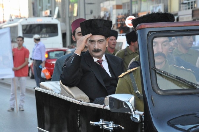 Atatürk’ün Sivas’a Gelişi Temsili Olarak Canlandırıldı