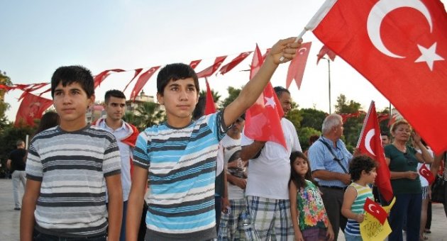 Aydın Şehitleri İçin Sokaklara Döküldü