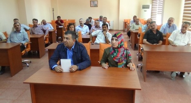 Başkan Özdemir, Genel Sekreter Kızılban’ı İstifaya Davet Etti