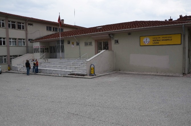 “Bayrak İndirildi” İhbarı Alarma Geçirdi