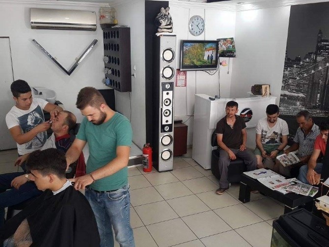 Bayram En Çok Esnafın Yüzünü Güldürdü